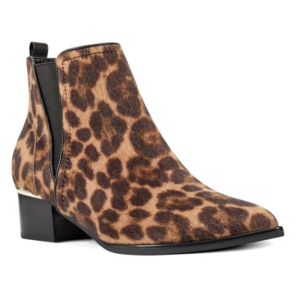 🌸Nine West Harty Faux Calf Hair Chelsea Bootie🌸